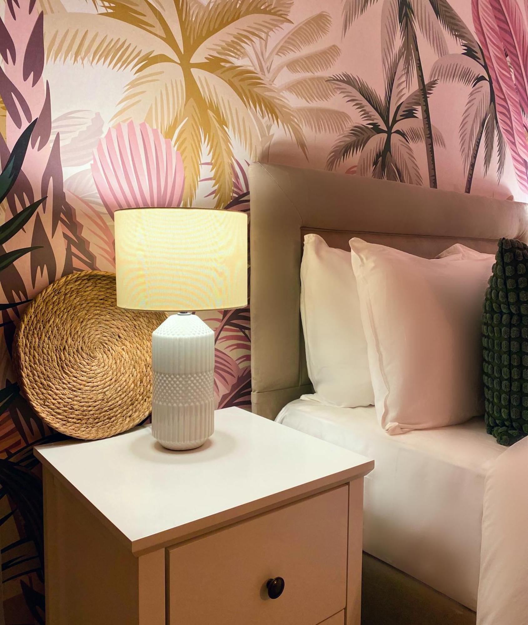 Blush Jungle - Homestay Dublin Eksteriør billede