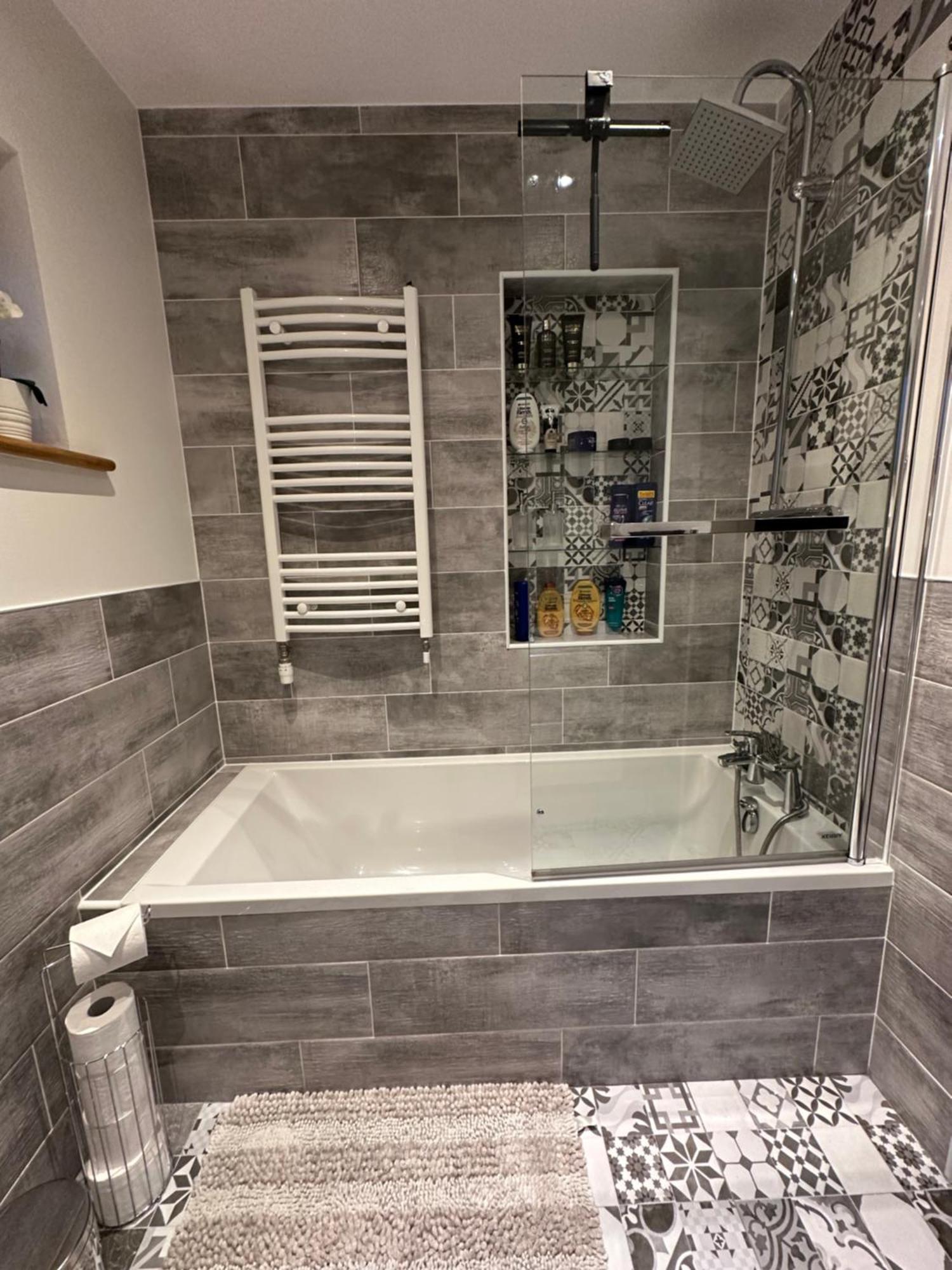 Blush Jungle - Homestay Dublin Eksteriør billede